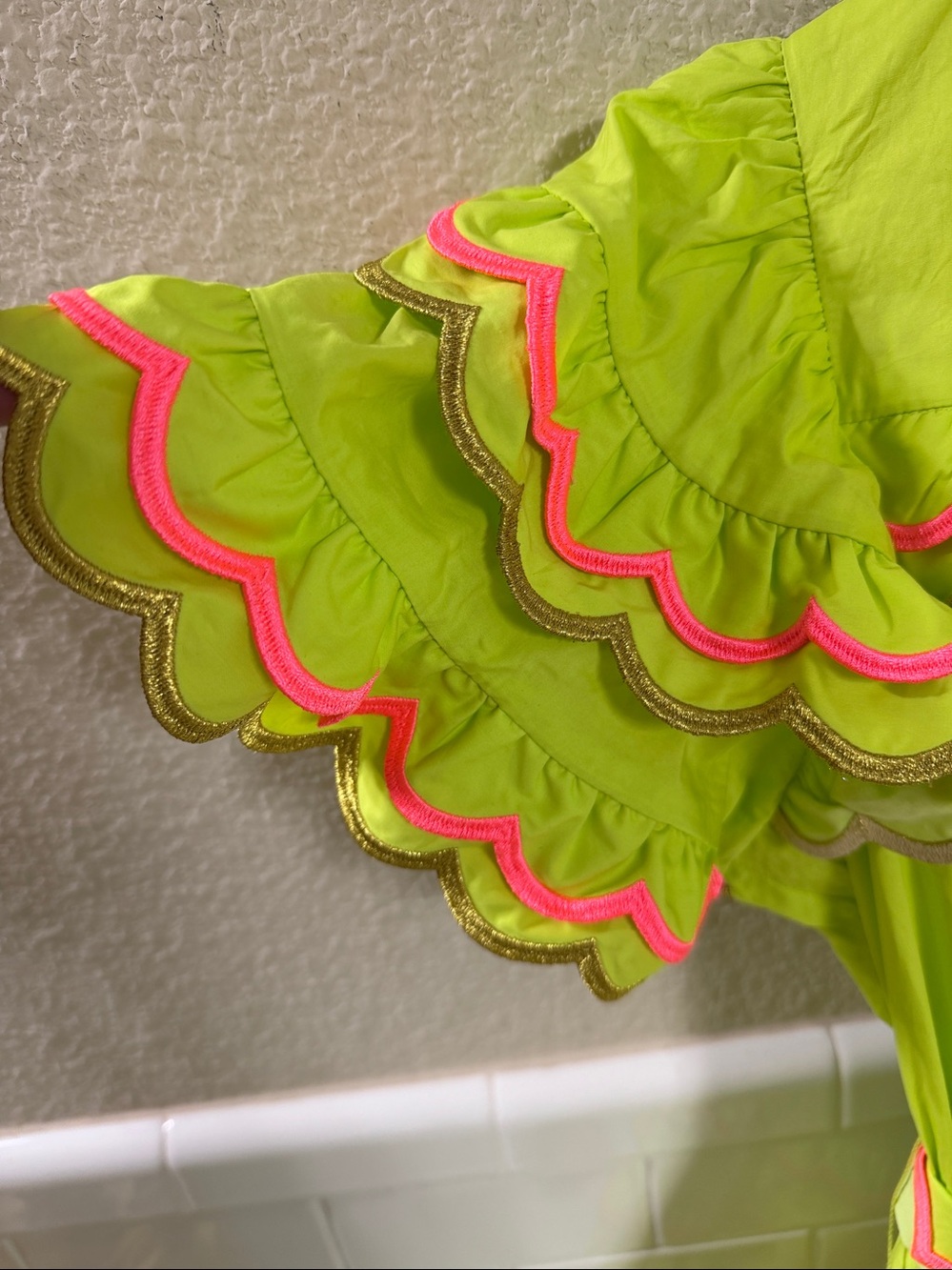 Celia B Dress . Lime Pink and gold . NEW with Tags ‼️ size XL - Picture 6 of 7